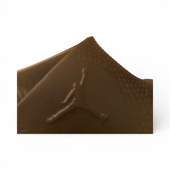 Jordan Slides - Picture 3 of 3